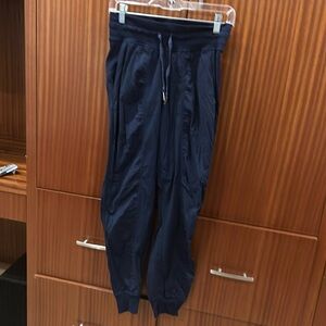 lululemon dance studio joggers